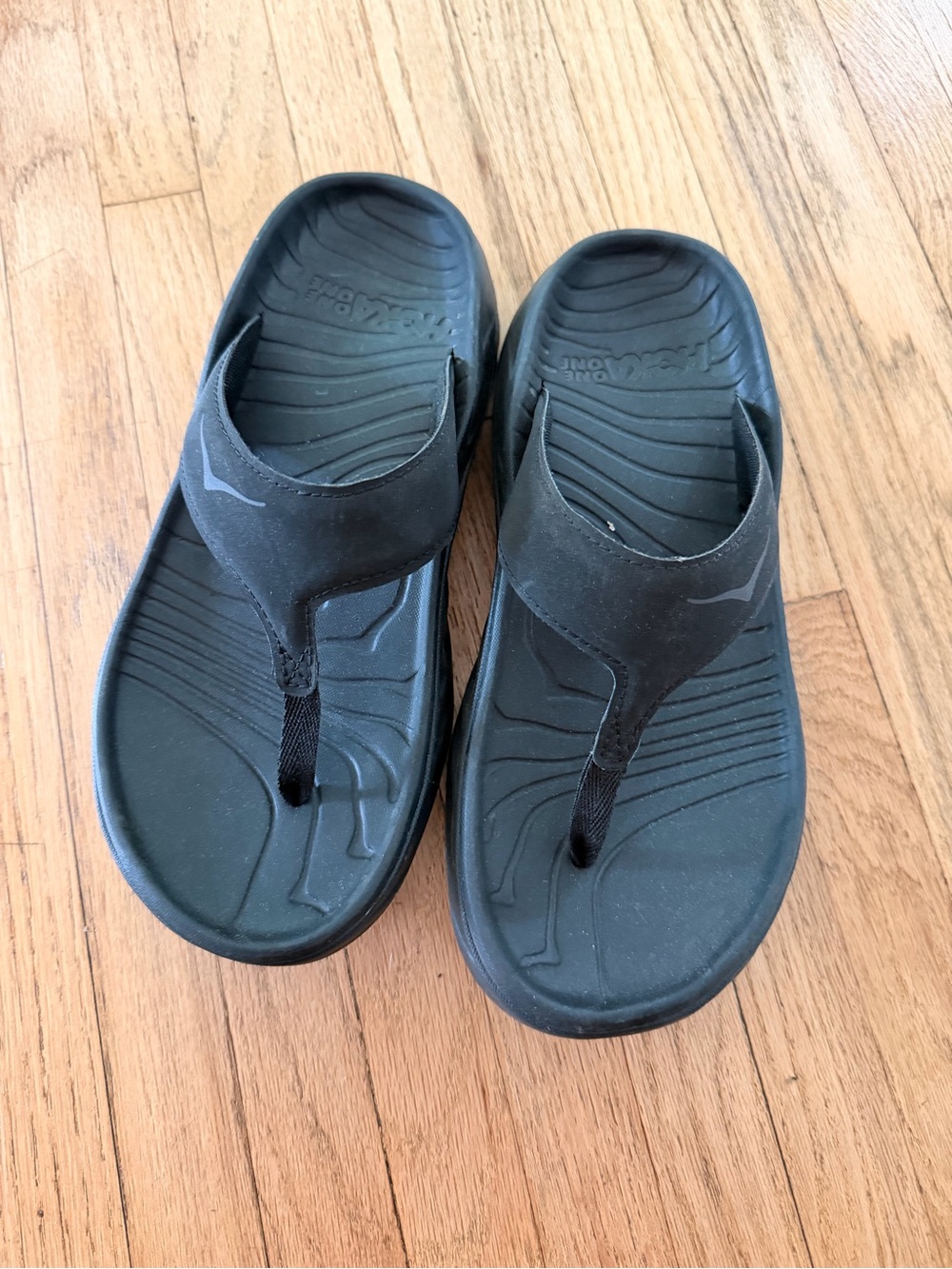 Hoka One One Black Women's Flip Flop Sandals